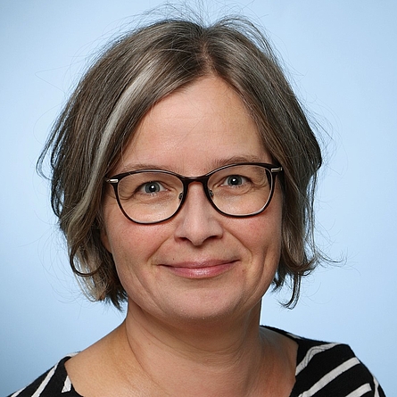 (c) Foto Studio Hirch W.Schenk GmbH